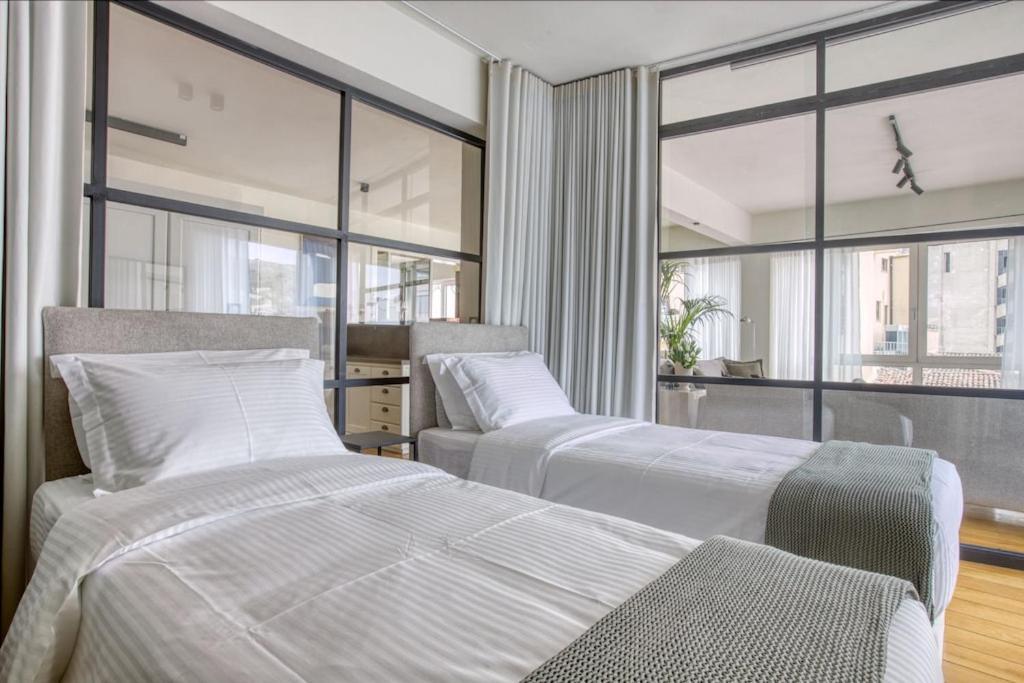 דירות אתונה Sunny Luxury Loft,Stunning Acropolis View, Jacuzzi מראה חיצוני תמונה